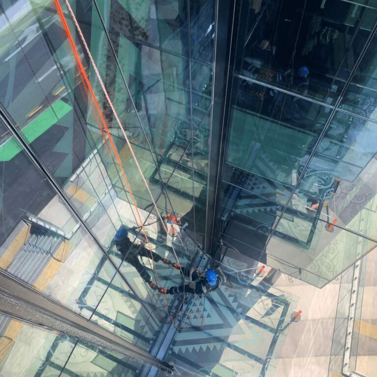 window cleaning 2-resize window cleaning 2-resize